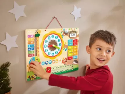 PlayTive készségfejlesztő mágneses fali óra, naptár évszakok és hónapok gyakorlására