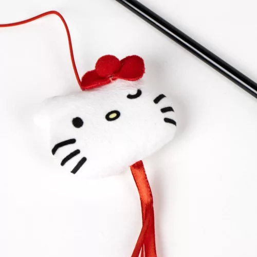 Hello Kitty Red macskapeca, cicajáték