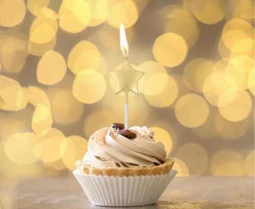 Arany csillag Metallic Gold tortagyertya, gyertya szett 5 db-os