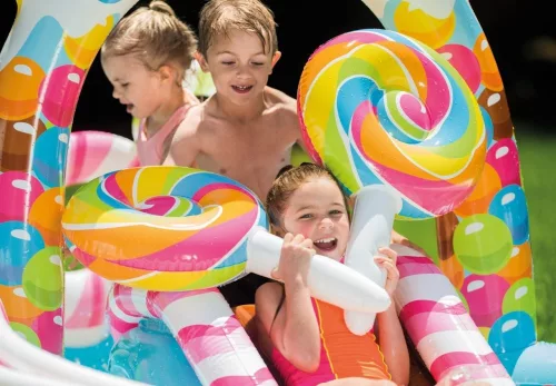 INTEX Candy Zone élménymedence 295 x 191 x 130cm (57149)