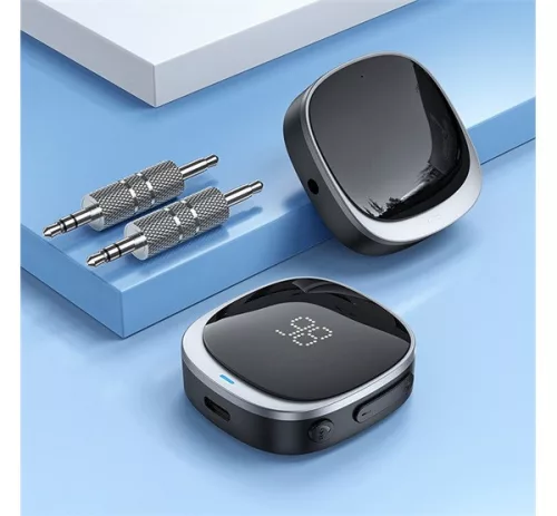 Hoco E80 AUX-Bluetooth adapter kijelzővel, fekete
