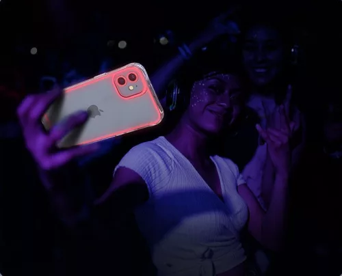 Apple iPhone 11 foszforeszkáló / sötétben világító szilikon tok, rózsaszín