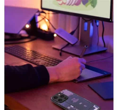 Tech iPhone 15 Pro szilikon hátlap tok, szürke