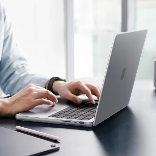 Spigen Airskin Apple Macbook Air 13 M2-M5 2023-2026 tok, Frost Clear, átlátszó