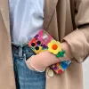 Apple iPhone 17 Pro, Szilikon tok, kézpánttal, virág minta, Flower Case, mintás
